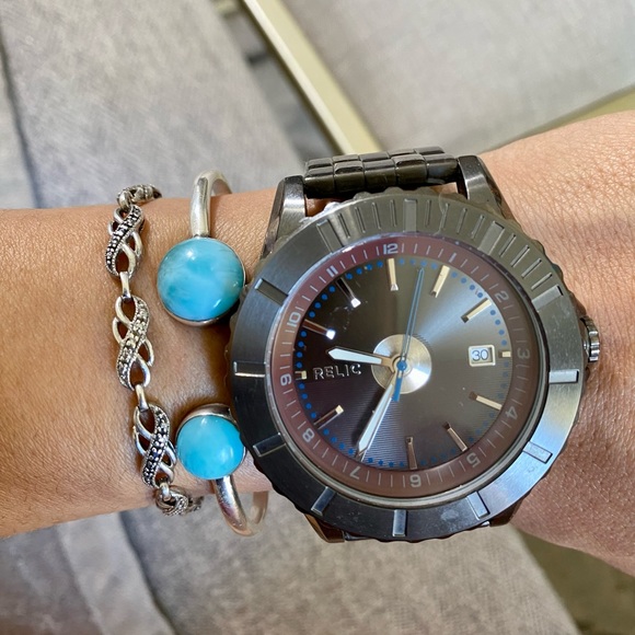 Men’s stainless steel RELIC watch, needs battery - Picture 8 of 12